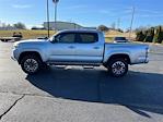 2022 Toyota Tacoma Double Cab 4WD, Pickup for sale #LF01157P - photo 8