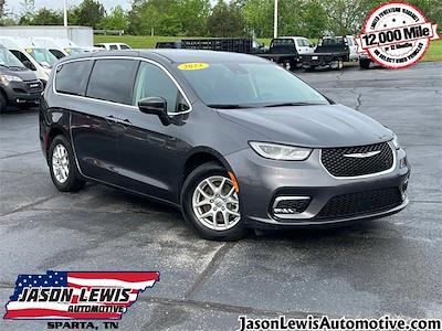 2023 Chrysler Pacifica FWD Minivan for sale #LF04146E - photo 1