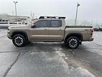 2024 Nissan Frontier Crew Cab 4WD Pickup for sale #LF06036 - photo 8