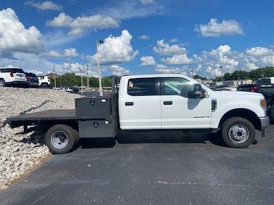 2022 Ford F-350 Crew Cab DRW 4WD Cab Chassis for sale #LF07130A - photo 2