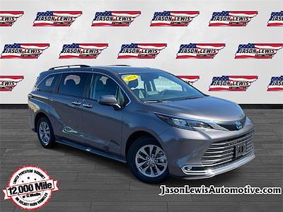 Used 2024 Toyota Sienna XLE Minivan for sale #LF08179E - photo 1