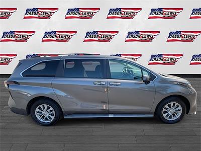 2024 Toyota Sienna FWD Minivan for sale #LF08179E - photo 1
