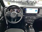 2025 Jeep Gladiator Crew Cab 4WD Pickup for sale #LF09112 - photo 11