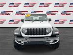2025 Jeep Gladiator Crew Cab 4WD Pickup for sale #LF09112 - photo 9