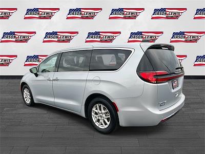 2024 Chrysler Pacifica FWD Minivan for sale #LF09164E - photo 2