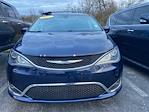 Used 2017 Chrysler Pacifica Touring L Minivan for sale #LF11083 - photo 6