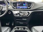 Used 2025 Chrysler Pacifica Select Minivan for sale #LF11111E - photo 13