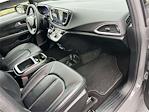 Used 2025 Chrysler Pacifica Select Minivan for sale #LF11111E - photo 22