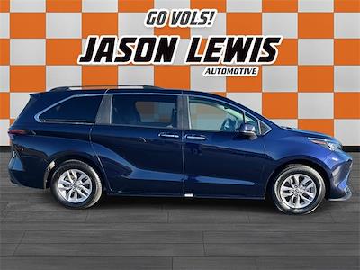 Used 2024 Toyota Sienna XLE Minivan for sale #LG01026E - photo 1