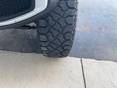 Used 2021 Jeep Gladiator - photo 1