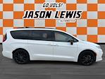 2025 Chrysler Pacifica FWD Minivan for sale #LG04015E - photo 1