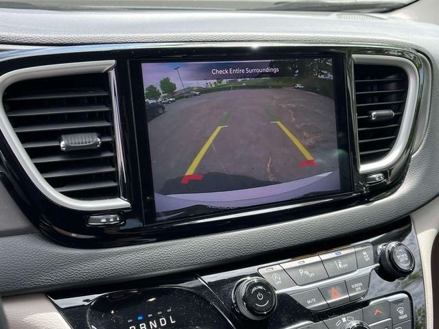 Used 2023 Chrysler Pacifica - photo 35
