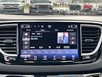 Used 2025 Chrysler Pacifica Select Minivan for sale #NF12082E - photo 2
