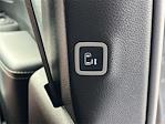 Used 2025 Chrysler Pacifica Select Minivan for sale #NF12082E - photo 14