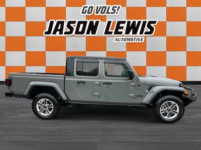 2021 Jeep Gladiator Crew Cab 4WD Pickup for sale #NG07100 - photo 2