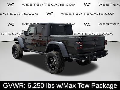 Used 2021 Jeep Gladiator - photo 1