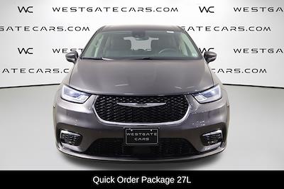 2023 Chrysler Pacifica FWD Minivan for sale #1102459 - photo 1