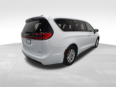 2024 Chrysler Pacifica FWD Minivan for sale #32029P - photo 2
