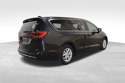 2023 Chrysler Pacifica FWD Minivan for sale #32067P - photo 2