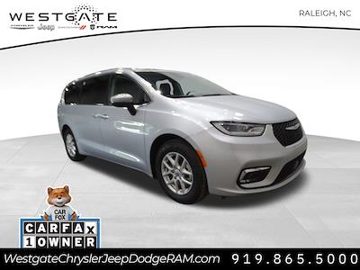 2023 Chrysler Pacifica FWD Minivan for sale #32073P - photo 1