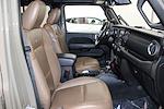 2020 Jeep Gladiator Crew Cab 4x4 Pickup for sale #32092R - photo 11