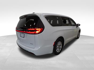 2024 Chrysler Pacifica FWD Minivan for sale #32148P - photo 2