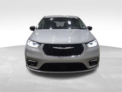 2024 Chrysler Pacifica FWD Minivan for sale #32721P - photo 2