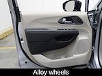 2024 Chrysler Pacifica FWD Minivan for sale #32721P - photo 17