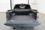 2022 Nissan Frontier Crew Cab 4x2 Pickup for sale #32790P - photo 10