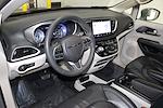 2022 Chrysler Pacifica FWD Minivan for sale #33298P - photo 17