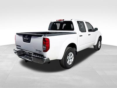 Used 2013 Nissan Frontier SV Crew Cab 4x4 Pickup for sale #33733P - photo 2