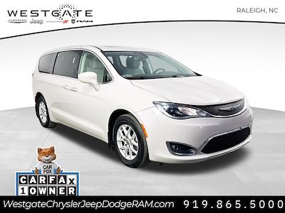 2020 Chrysler Pacifica FWD Minivan for sale #33973L - photo 1