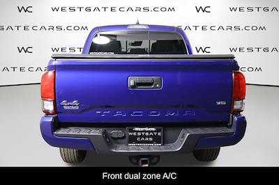 Used 2022 Toyota Tacoma - photo 1