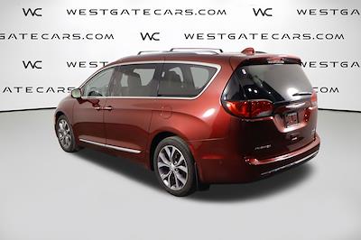 2017 Chrysler Pacifica FWD Minivan for sale #36091K - photo 2