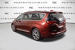 2017 Chrysler Pacifica FWD Minivan for sale #36091K - photo 2