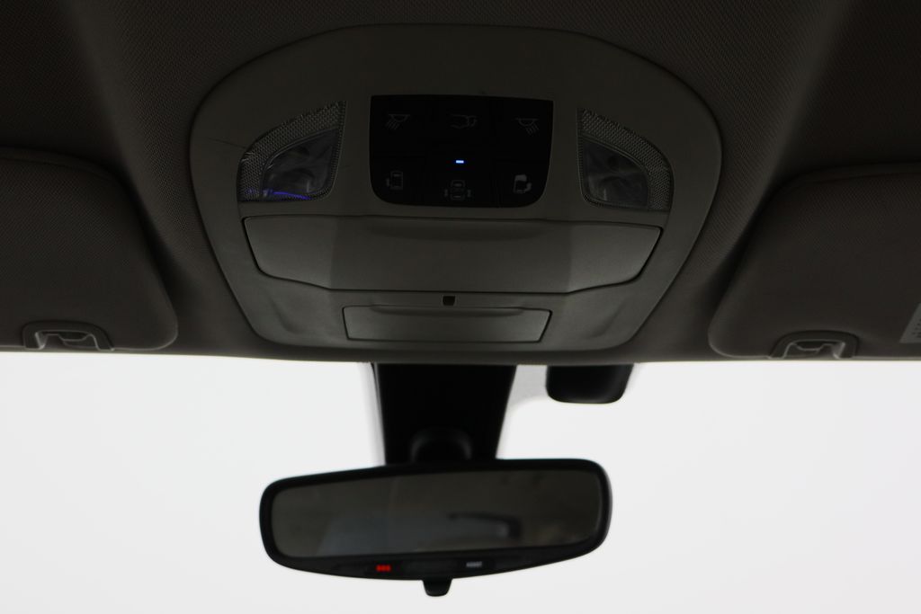 Used 2018 Chrysler Pacifica - photo 26