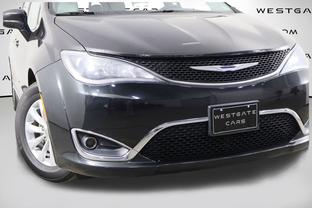 Used 2018 Chrysler Pacifica - photo 44