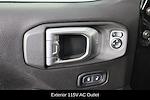 2020 Jeep Gladiator Crew Cab 4WD Pickup for sale #D43487A - photo 18