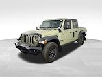 Used 2020 Jeep Gladiator Sport Crew Cab 4x4 Pickup for sale #J43224B - photo 40