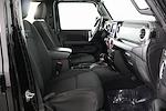2021 Jeep Gladiator Crew Cab 4WD Pickup for sale #J43664A - photo 17