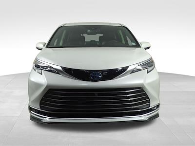 2022 Toyota Sienna FWD Minivan for sale #34042XP - photo 2
