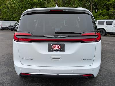 2022 Chrysler Pacifica FWD Minivan for sale #WP2890A - photo 2