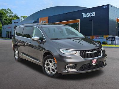 2022 Chrysler Pacifica AWD Minivan for sale #WP4448A - photo 1