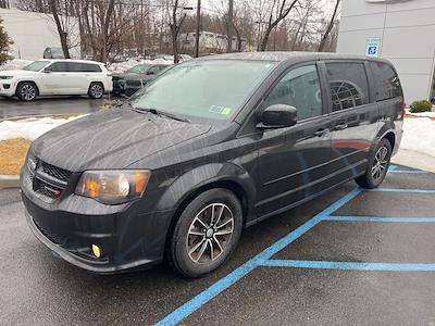 Used 2017 Dodge Grand Caravan - photo 1