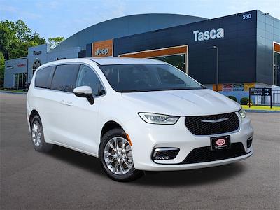 Used 2023 Chrysler Pacifica Touring L Minivan for sale #WP3294A - photo 1