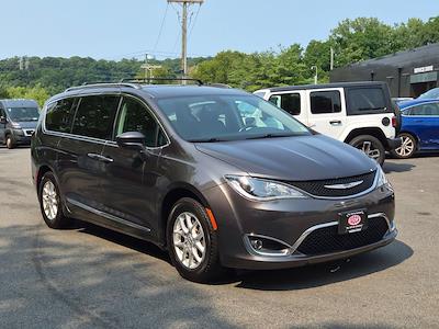 2020 Chrysler Pacifica FWD Minivan for sale #WP4013A - photo 1