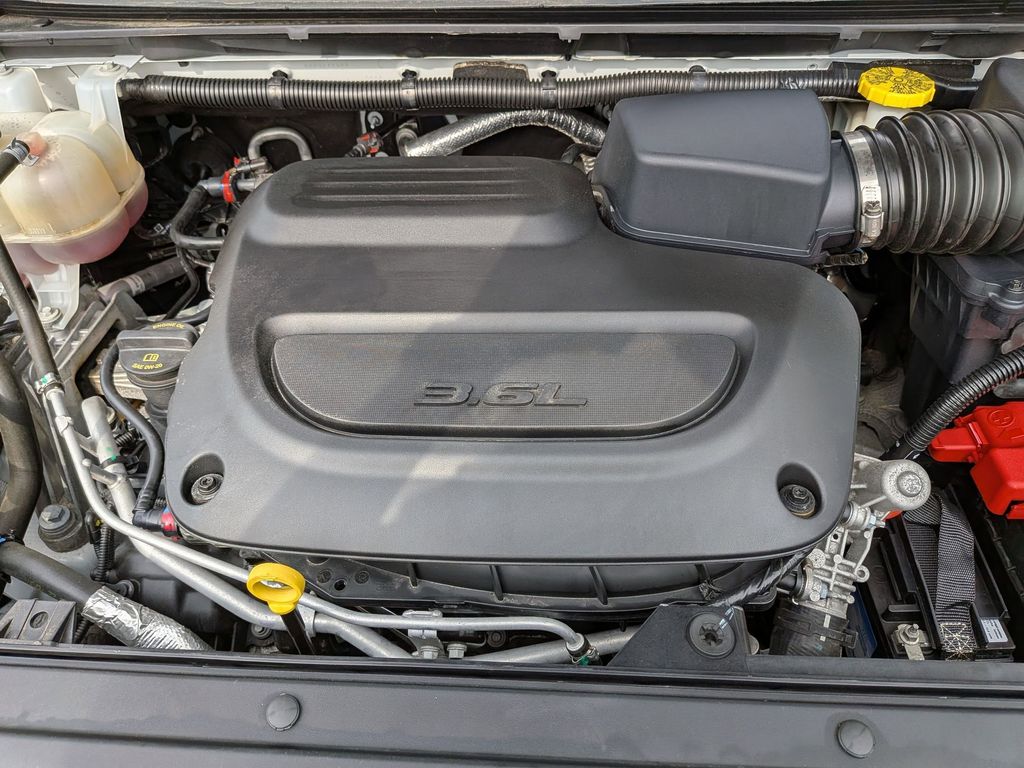 Used 2023 Chrysler Pacifica - photo 31