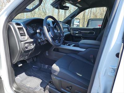 New 2025 Ram 2500 Big Horn Crew Cab 4x4 Pickup for sale #SG510957 - photo 2