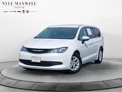 2017 Chrysler Pacifica FWD Minivan for sale #HR517987 - photo 1