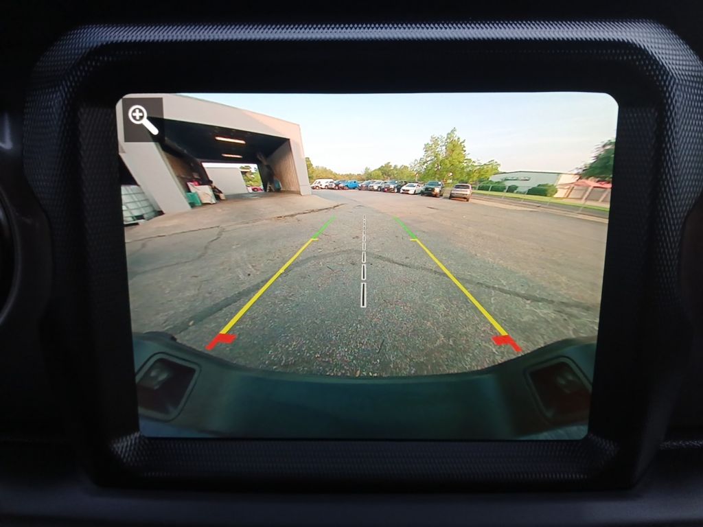 Used 2023 Jeep Gladiator - photo 11